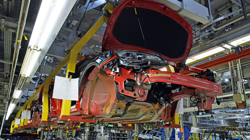 United Kingdom auto production drops for first time since 2009